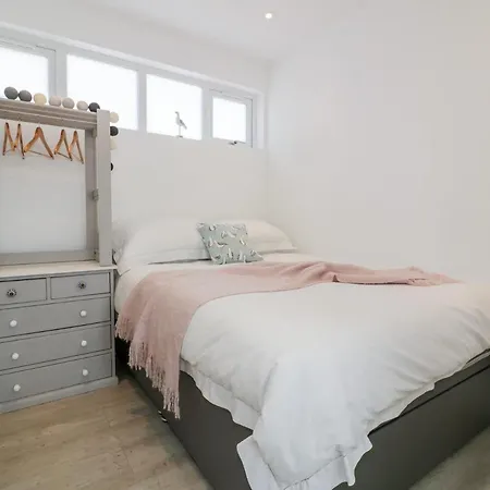 Trenance Apartment *